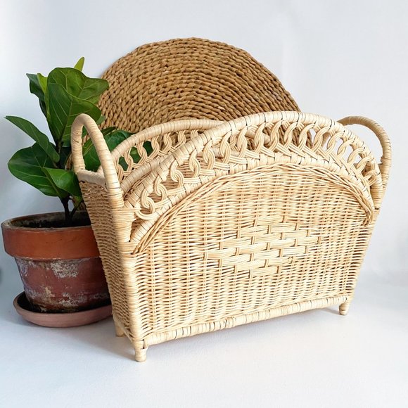 Vintage Storage & Organization Vintage 8s Woven Wicker Magazine